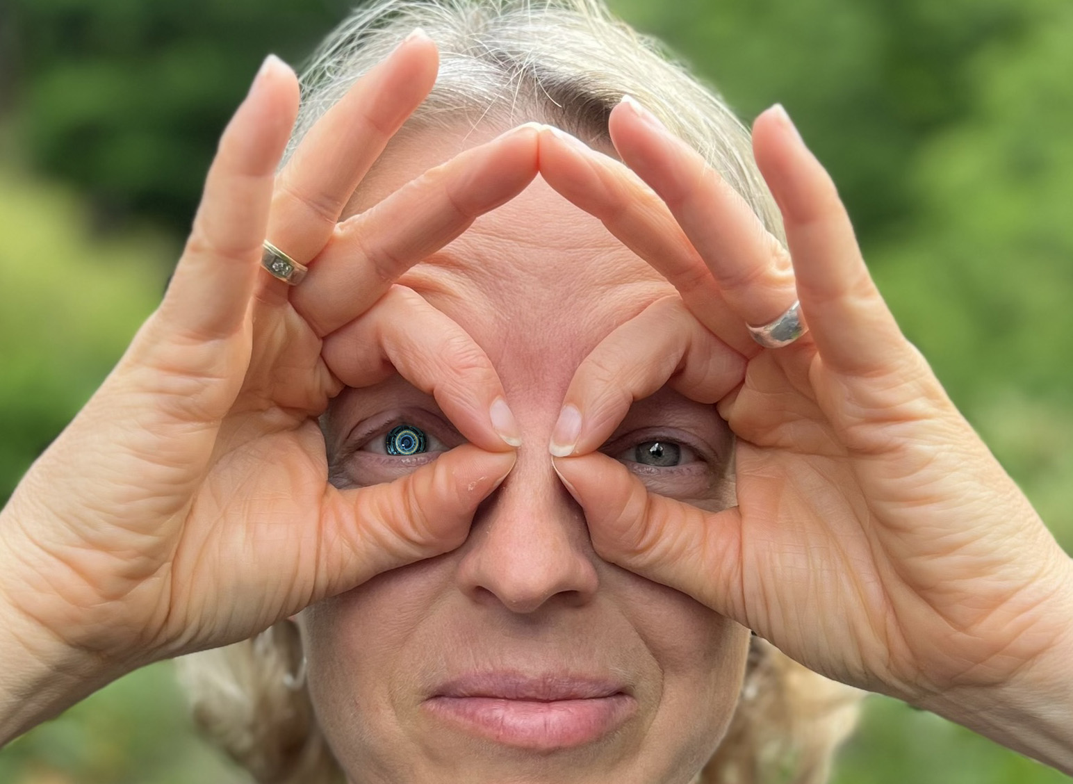 Fingerbrille Sehtraining